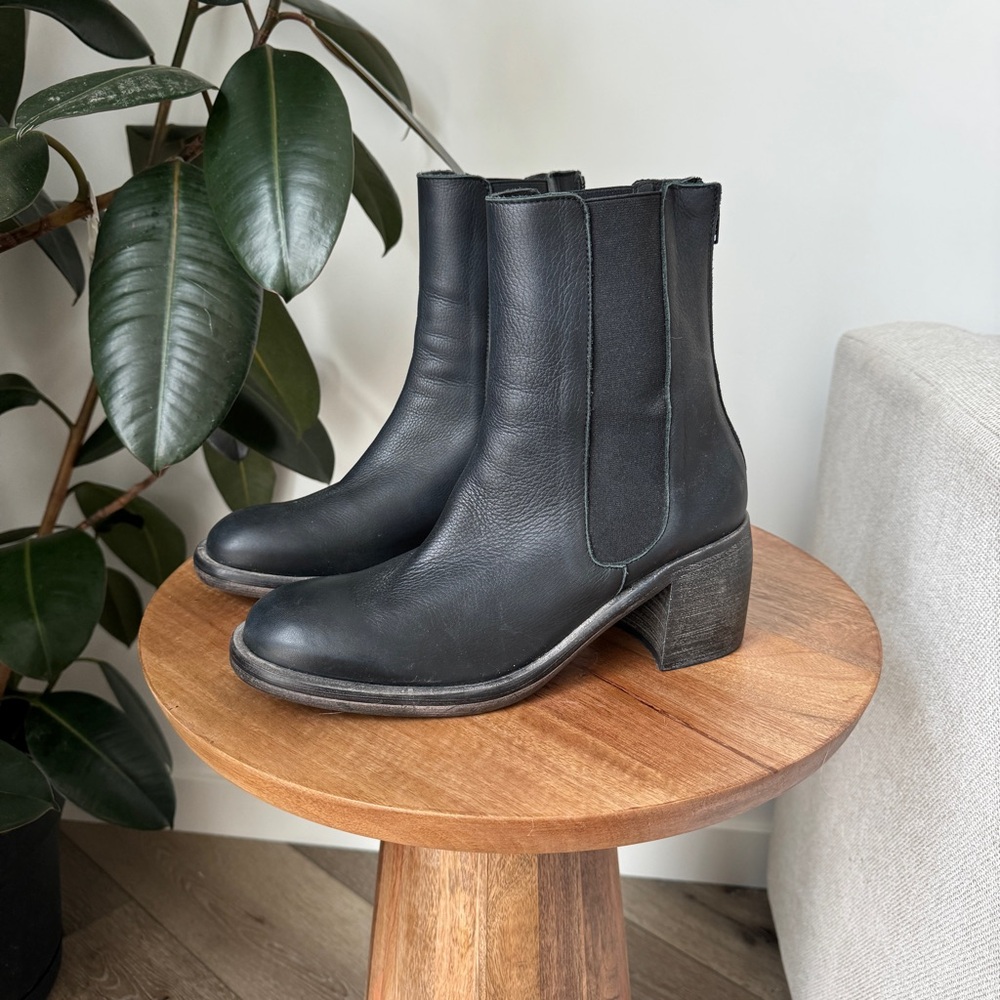 Free People Essential Chelsea Boot